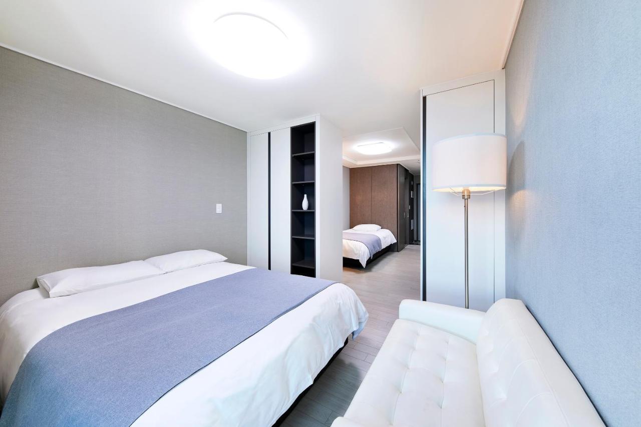 Bridge Residence Hotel Seogwipo Extérieur photo